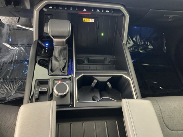 Used 2024 Toyota Tundra Limited image 21