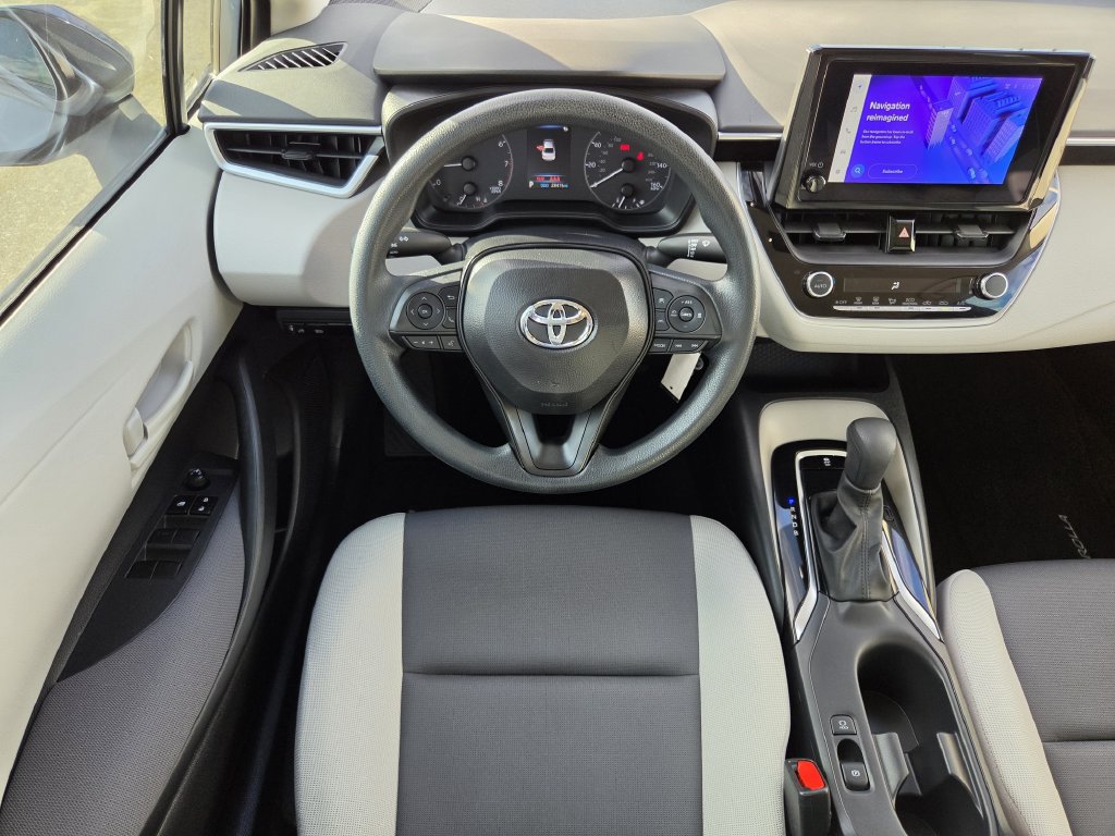 Used 2024 Toyota Corolla LE FWD image 14