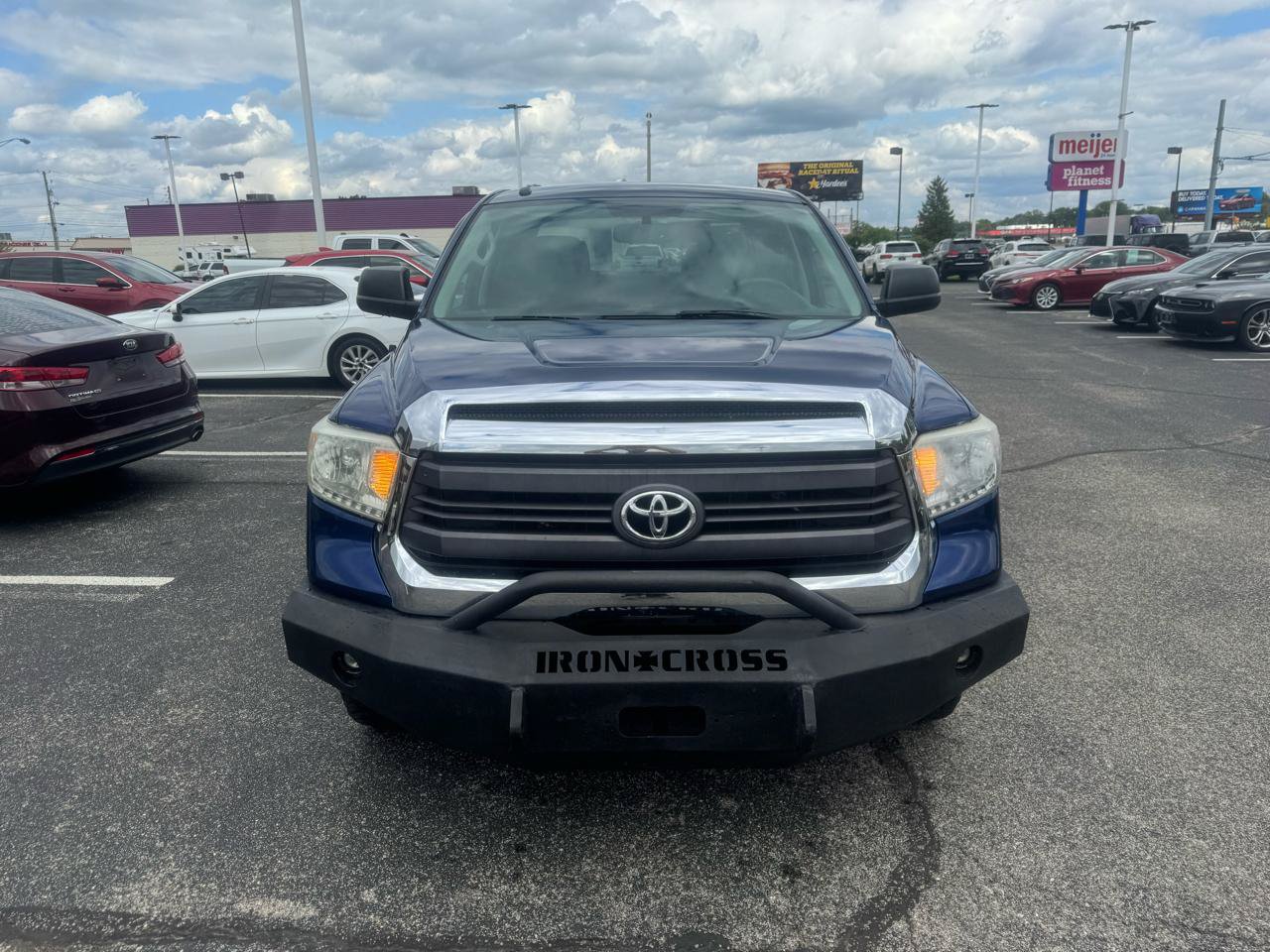 Used 2015 Toyota Tundra SR5 w/ TRD Off Road Package AWD/4WD image 8