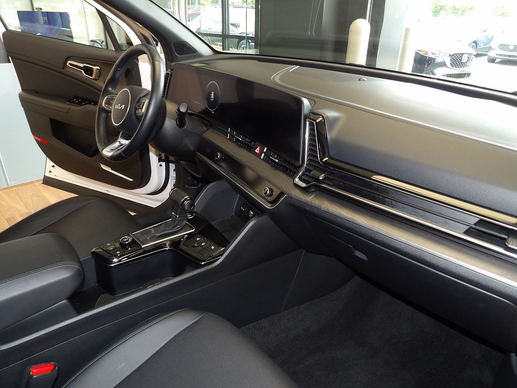 Used 2023 Kia Sportage X-Pro AWD/4WD image 13