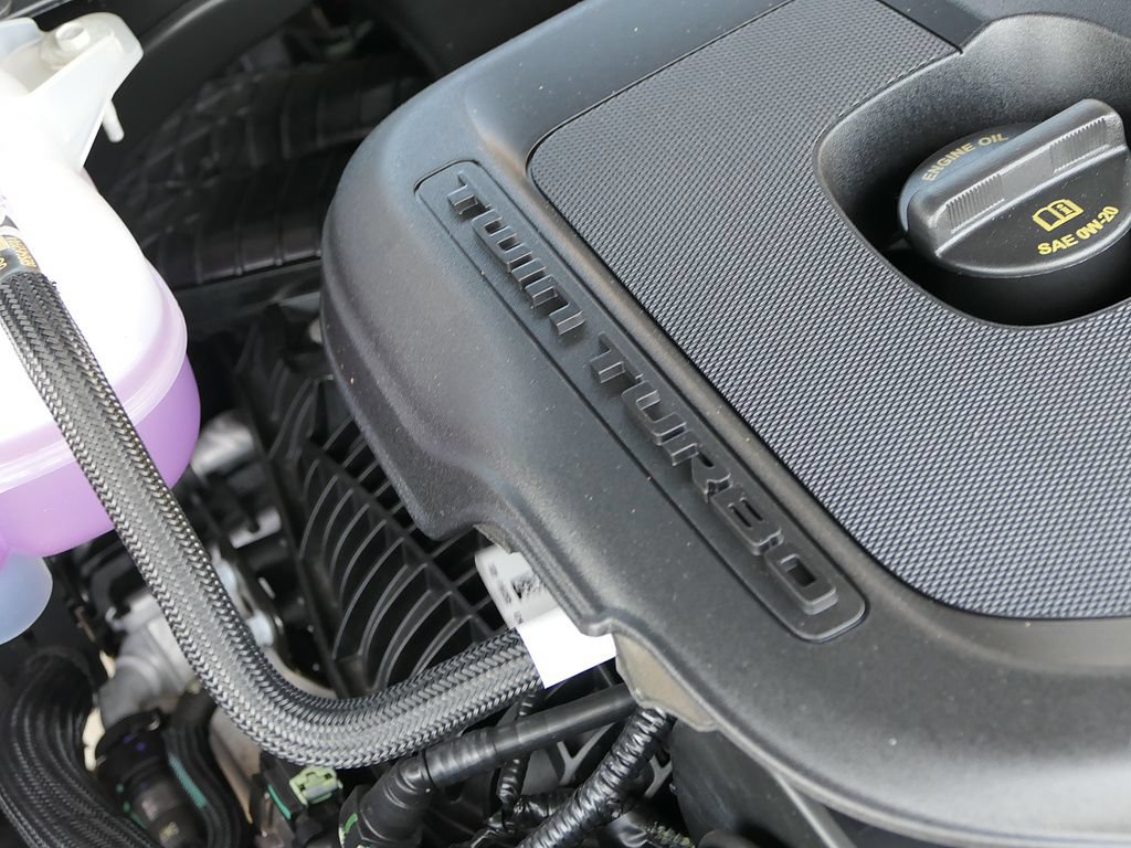New 2026 RAM 1500 Laramie AWD/4WD image 24