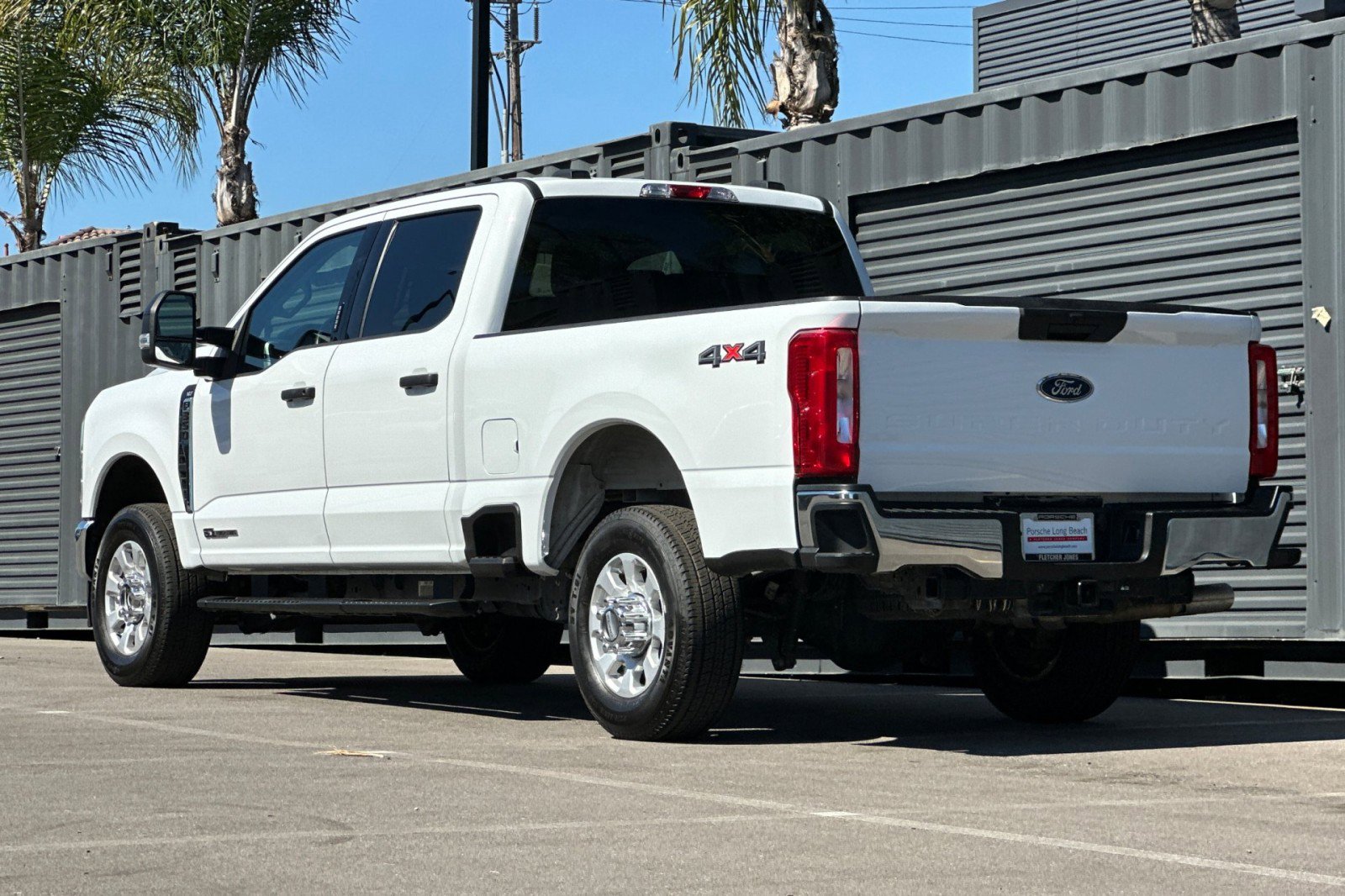 Used 2024 Ford F350 XLT image 3