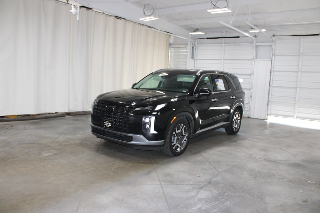 Used 2024 Hyundai Palisade SEL w/ Premium Package FWD image 4