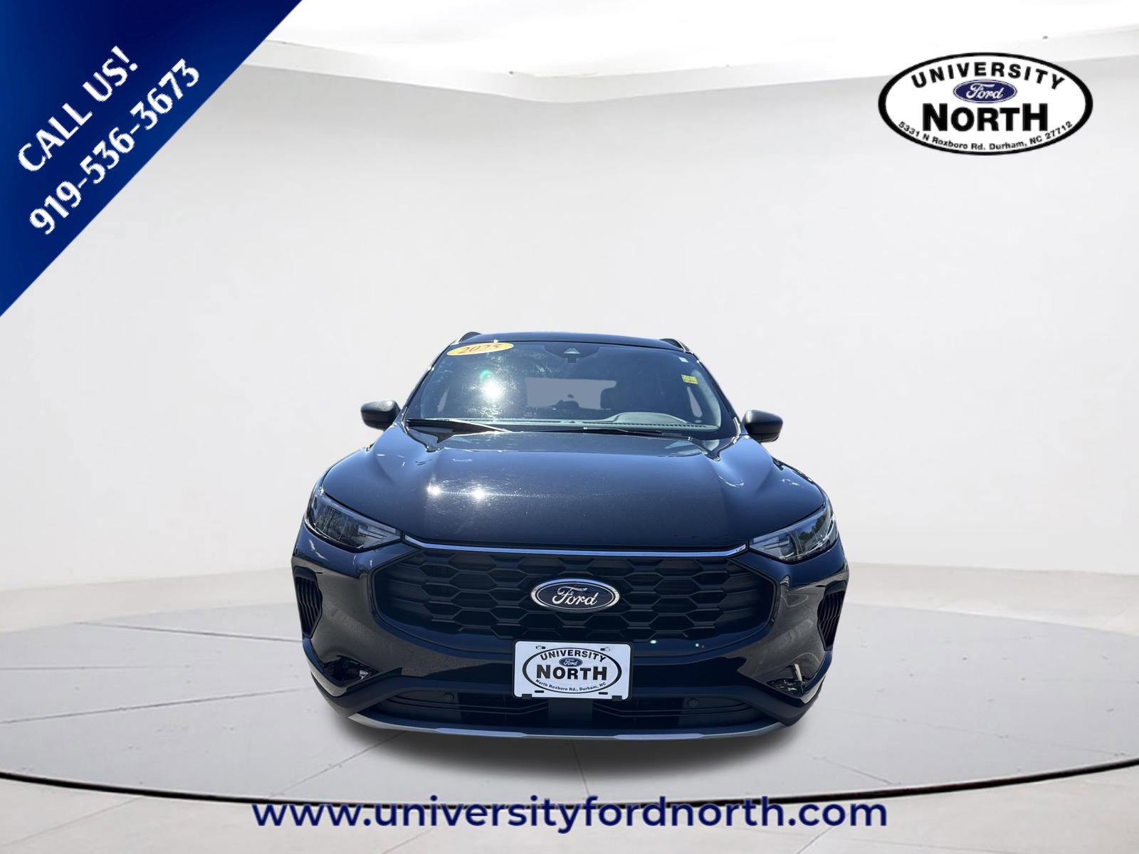 Used 2025 Ford Escape ST-Line image 2