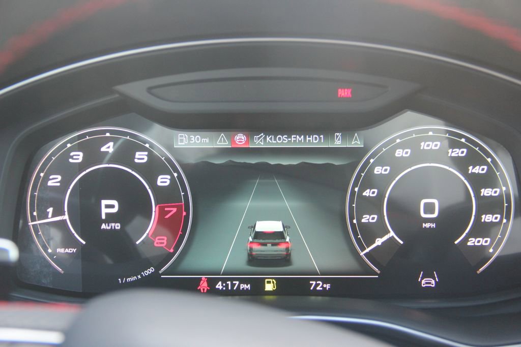 New 2025 Audi RS Q8 performance image 24