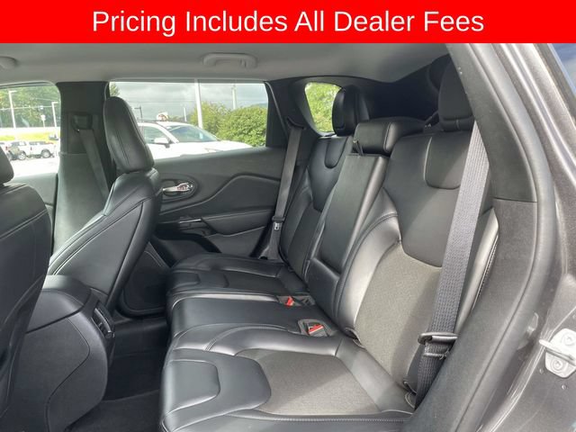 Used 2021 Jeep Cherokee Latitude Plus AWD/4WD image 15
