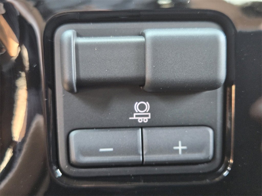 New 2026 GMC Sierra 1500 SLE image 19