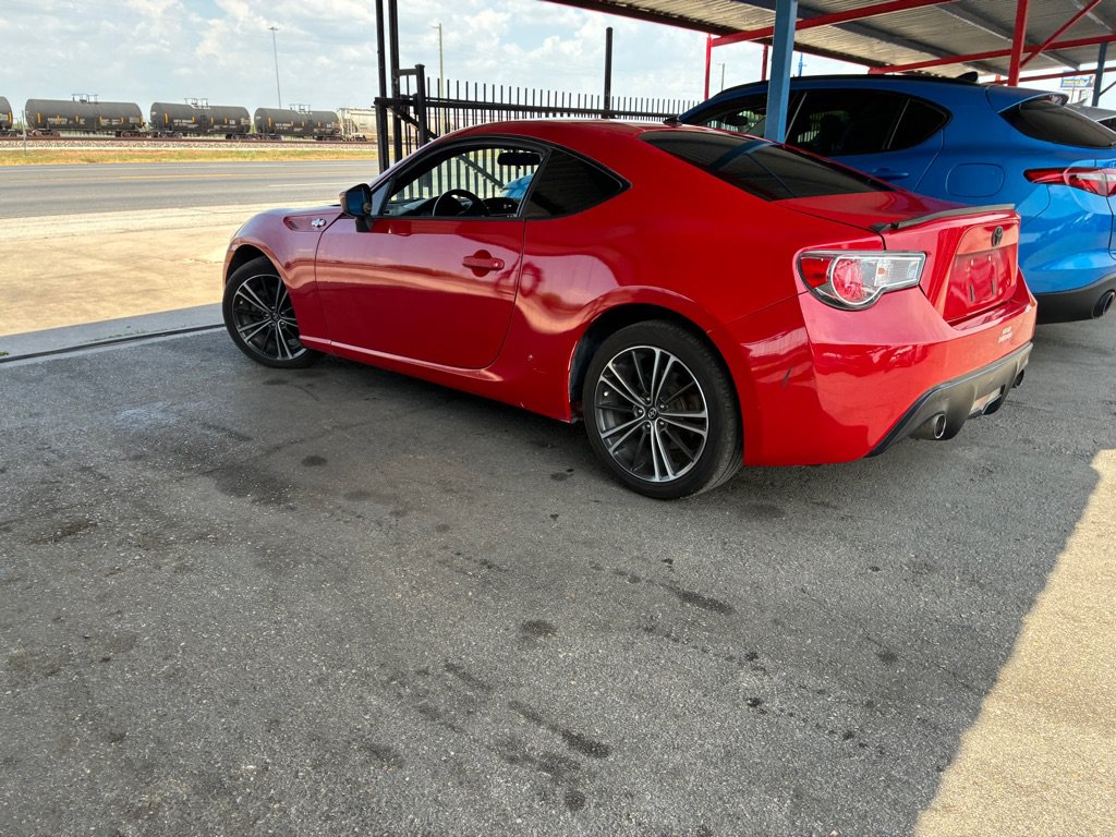 Used 2013 Scion FR-S RWD image 9