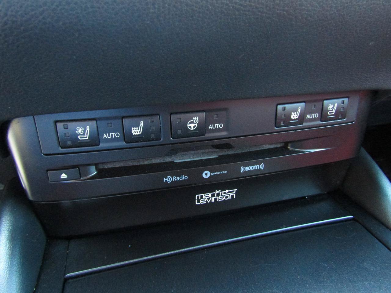 Used 2019 Lexus ES 350 F Sport w/ Accessory Package 2 FWD image 20
