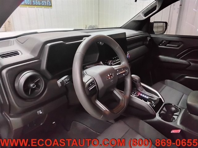Used 2024 Chevrolet Colorado Trail Boss w/ Advanced Trailering Package AWD/4WD image 11