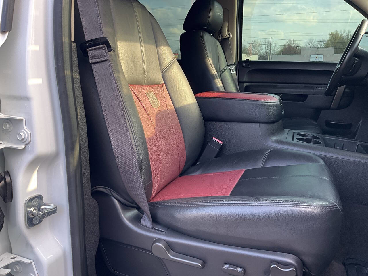 Used 2013 GMC Sierra 1500 SLE w/ Power Tech Package image 15