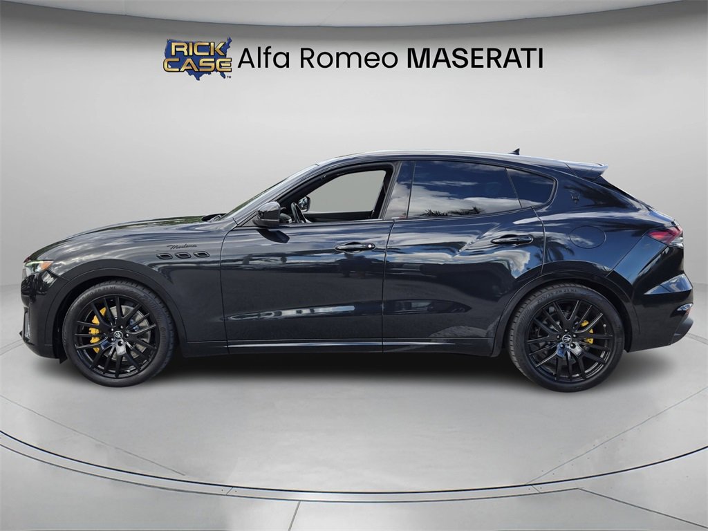 Used 2022 Maserati Levante Modena image 3