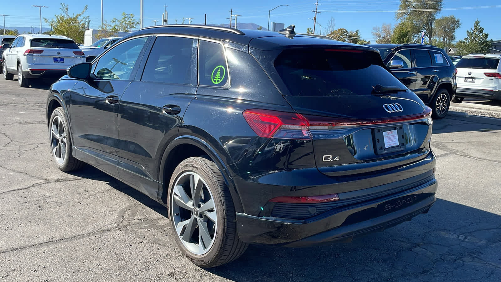 Used 2023 Audi Q4 e-tron Premium AWD/4WD image 7