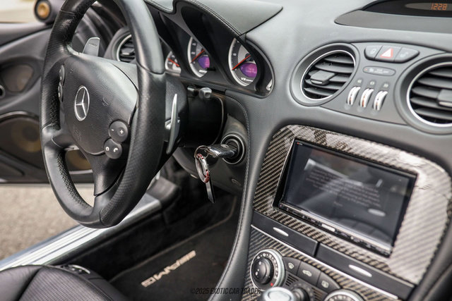 Used 2008 Mercedes-Benz SL 55 AMG image 36