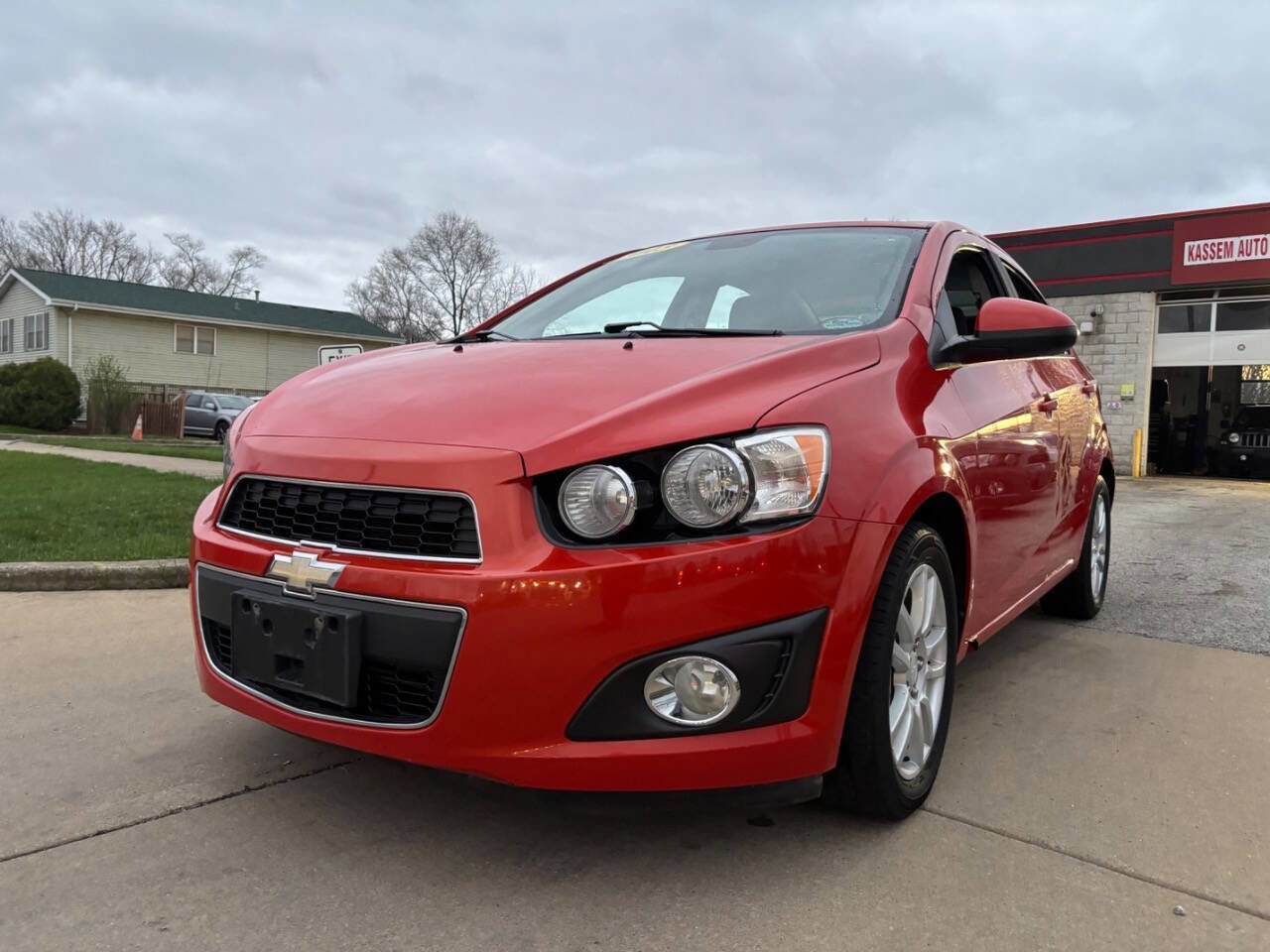Used 2013 Chevrolet Sonic LT w/ Wheels and Fog Lamp Package image 2