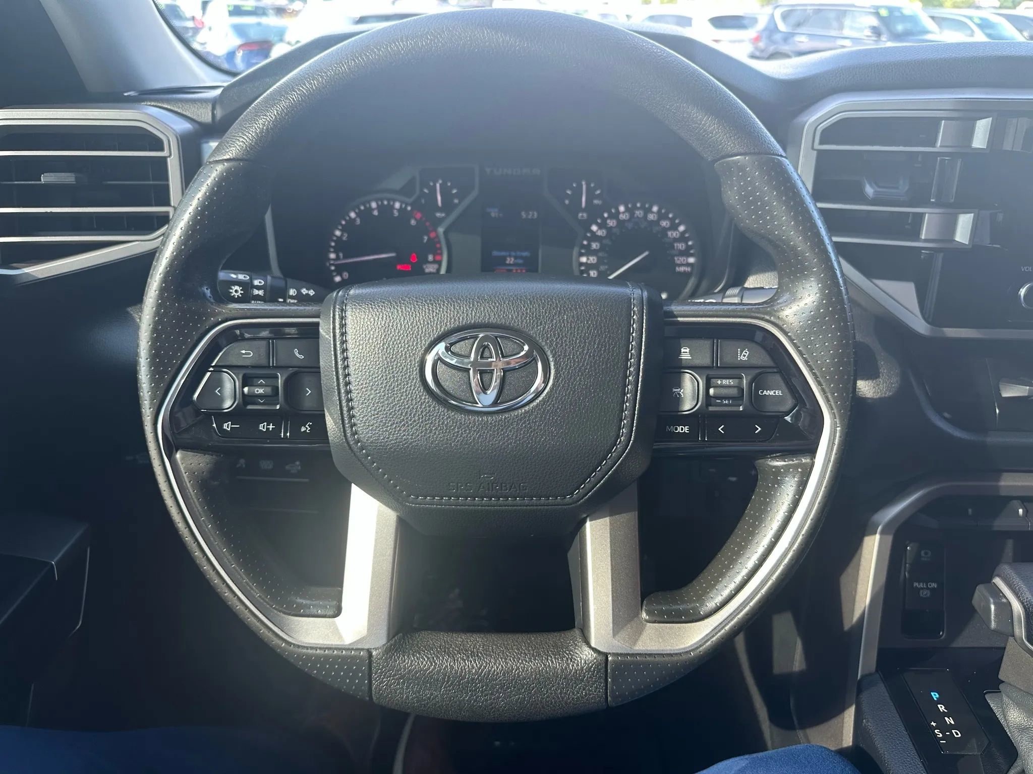 Used 2022 Toyota Tundra SR5 w/ SR5 Convenience Package image 15