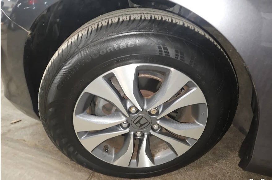 Used 2013 Honda Accord LX image 4