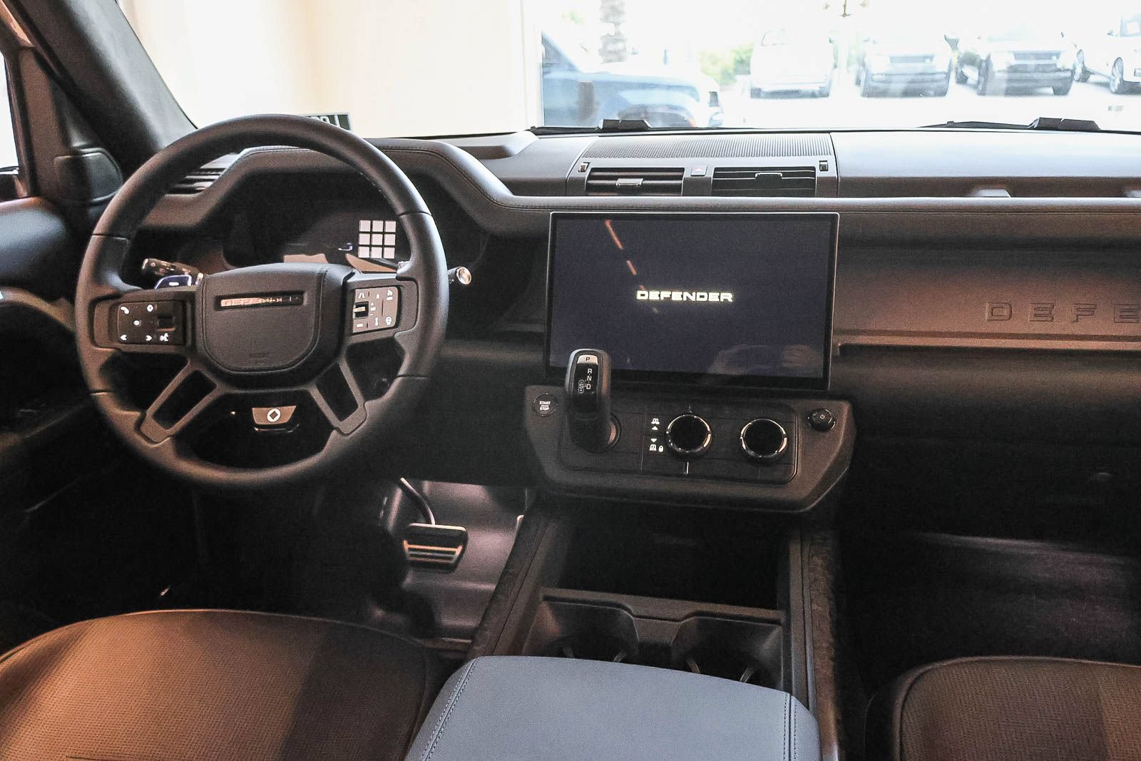 New 2026 Land Rover Defender 110 AWD/4WD image 15