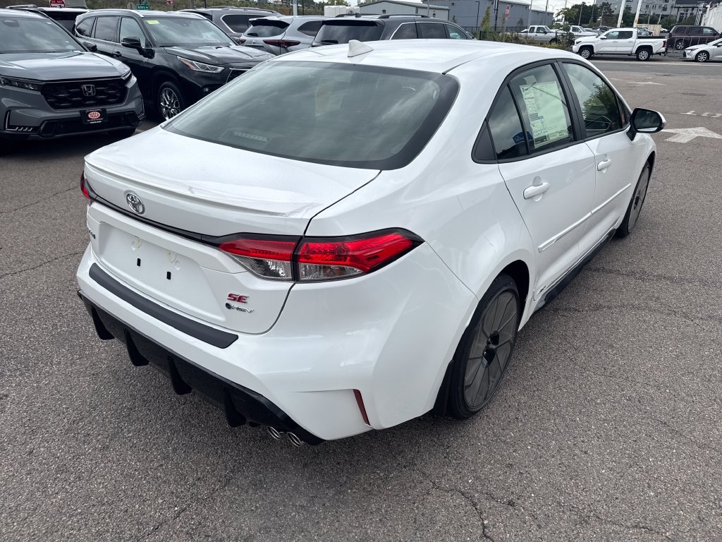 New 2026 Toyota Corolla SE w/ SE Premium Package AWD/4WD image 7