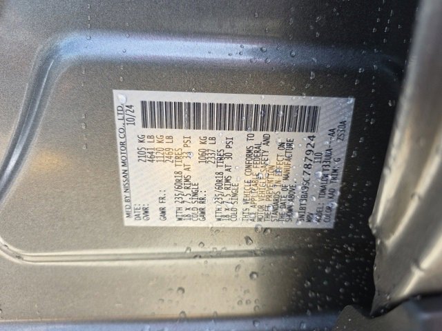 Used 2025 Nissan Rogue SV image 27