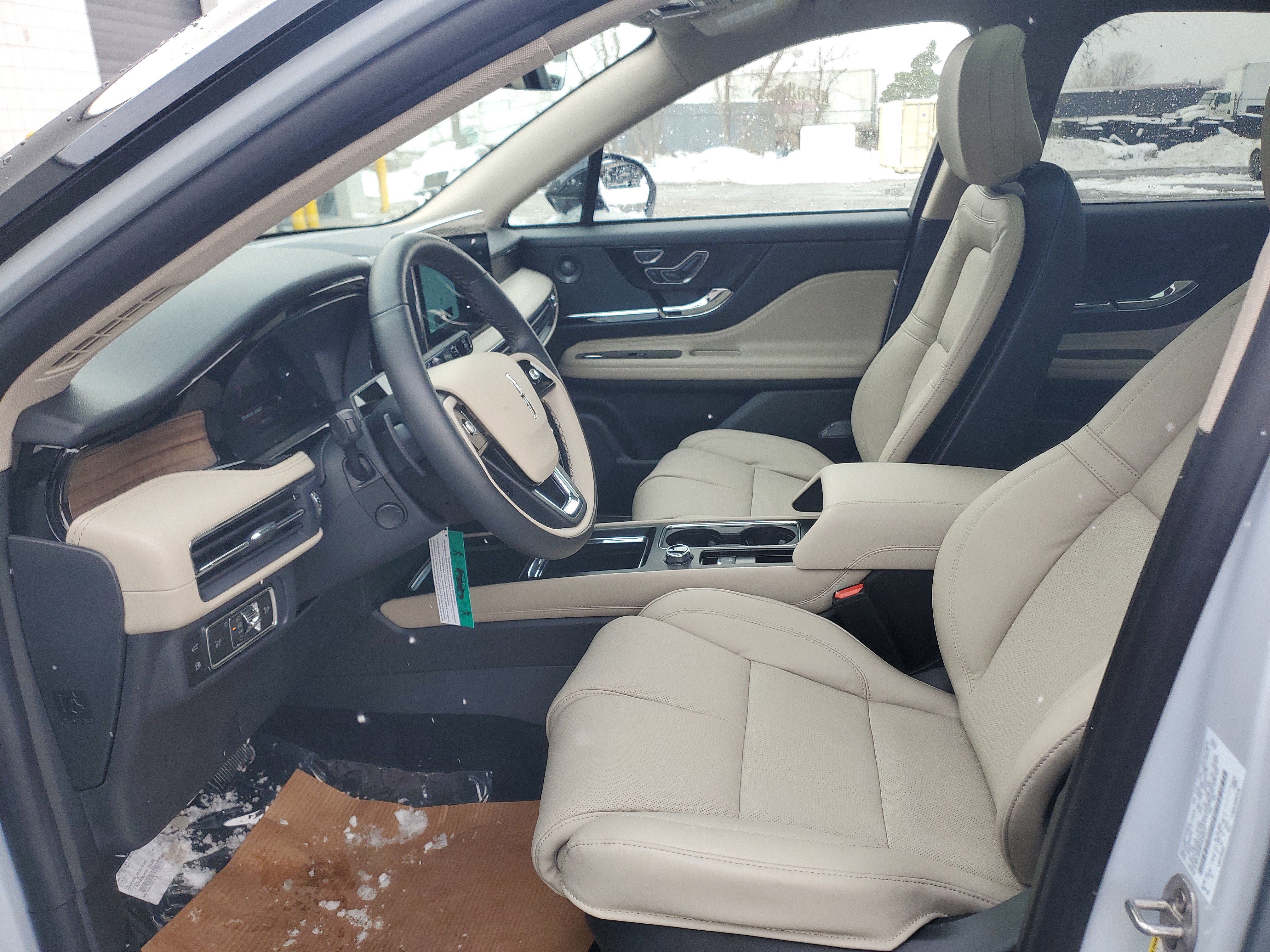 New 2026 Lincoln Corsair Grand Touring image 12