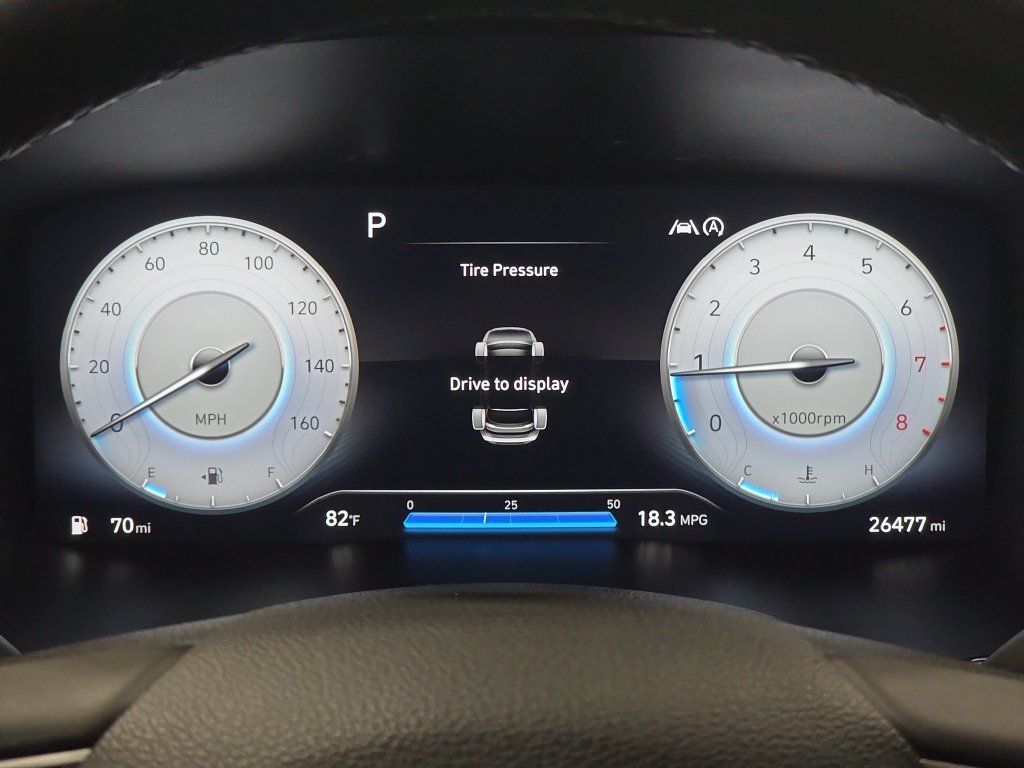 Used 2023 Hyundai Santa Fe Limited AWD/4WD image 17