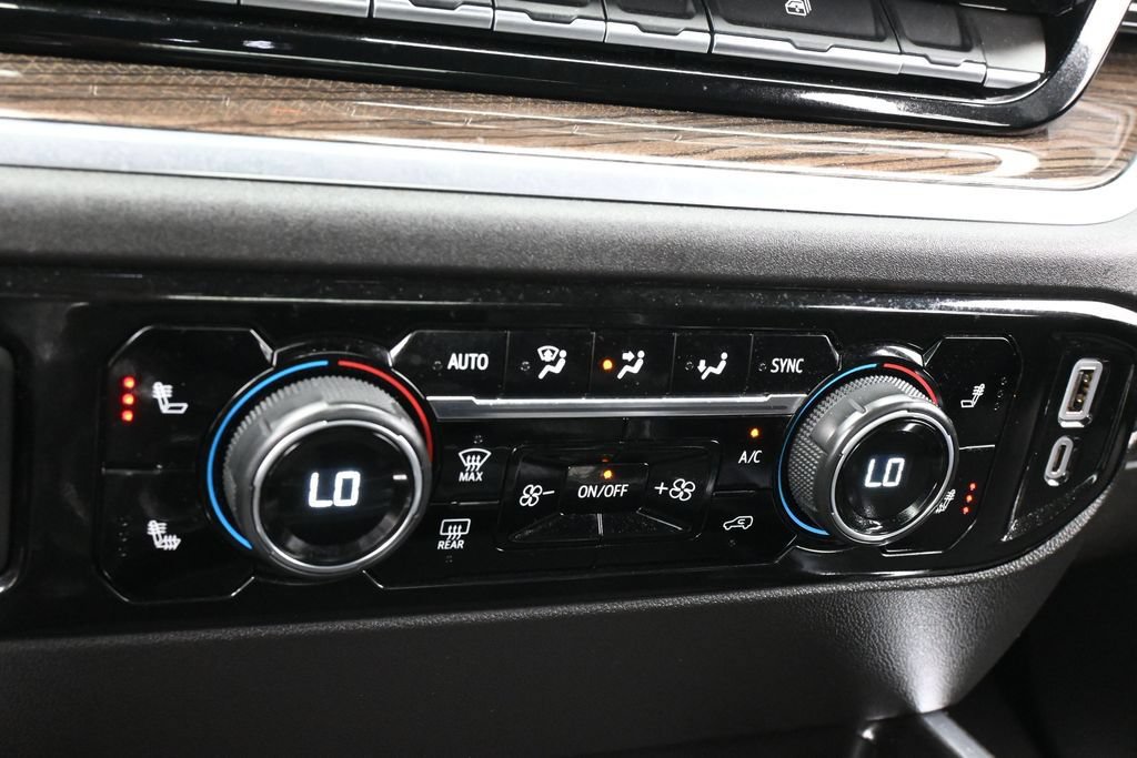 Used 2026 Chevrolet Silverado 3500 LT AWD/4WD image 22