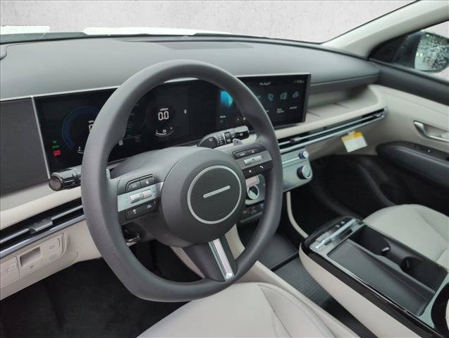 New 2026 Hyundai Tucson Blue SE FWD image 11
