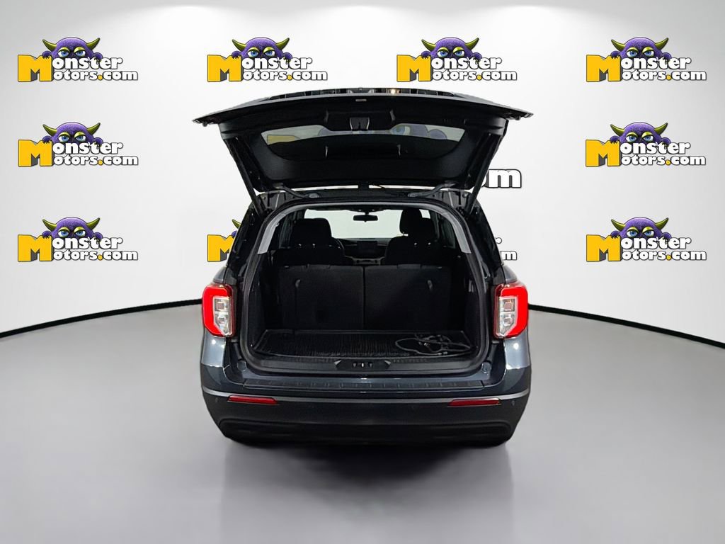 Used 2022 Ford Explorer XLT image 25