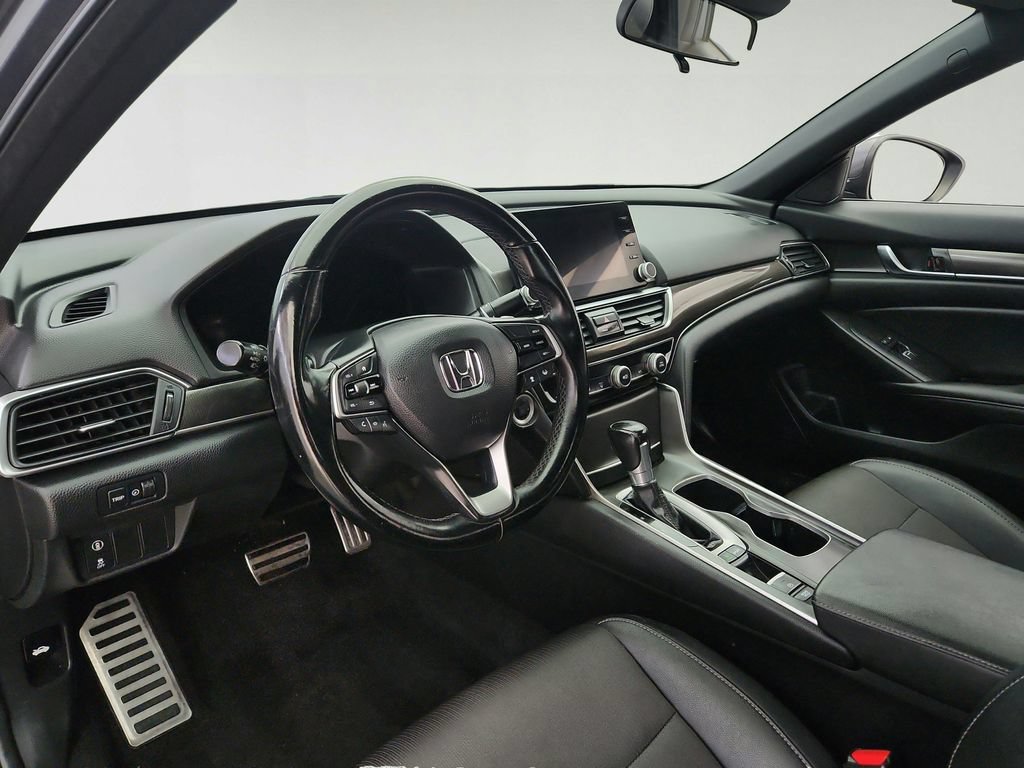 Used 2019 Honda Accord Sport image 10