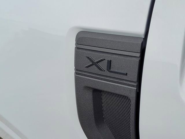 New 2026 Ford Maverick XL image 6