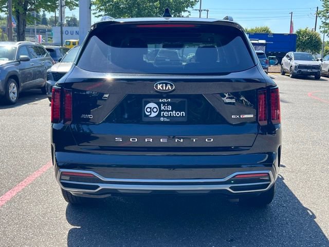 Used 2021 Kia Sorento EX w/ Panoramic Sunroof Package AWD/4WD image 8