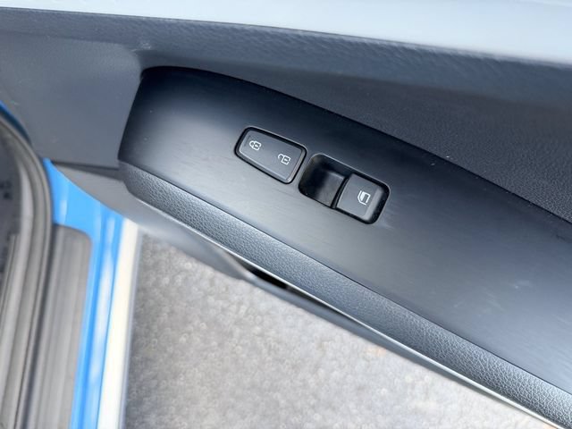 Certified 2024 Kia Soul GT-Line FWD image 29