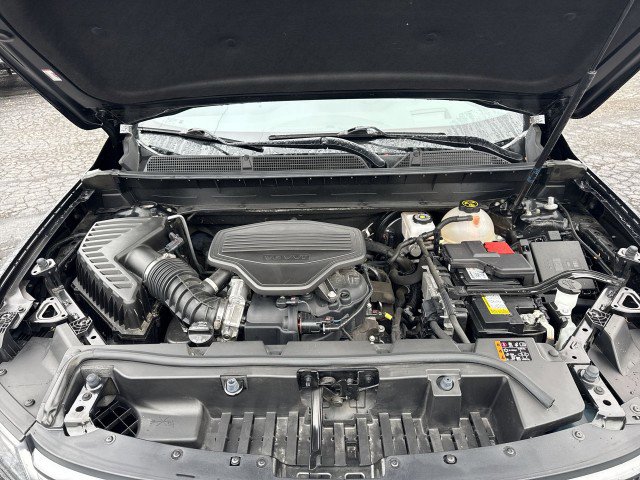 Certified 2023 GMC Acadia AT4 w/ Technology Package image 18