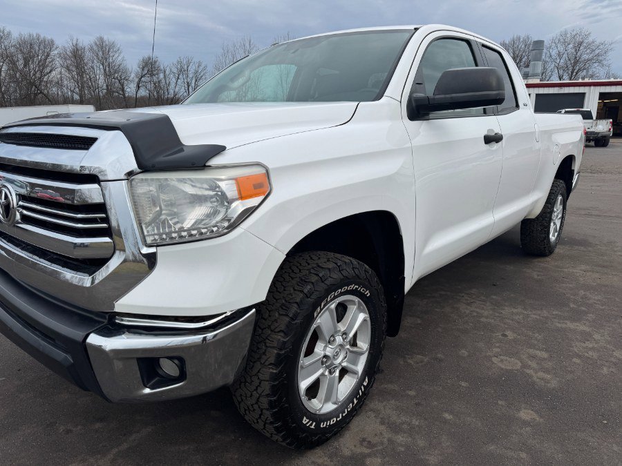 Used 2016 Toyota Tundra SR5 AWD/4WD image 14