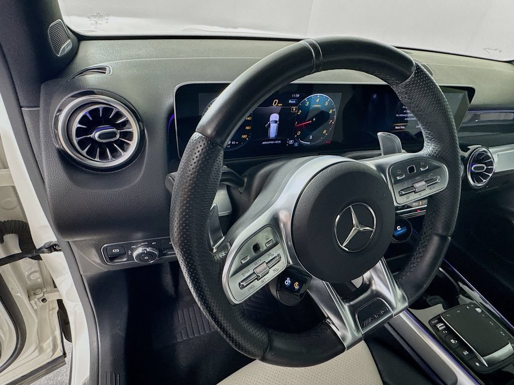 Used 2021 Mercedes-Benz GLB 35 AMG 4MATIC image 11