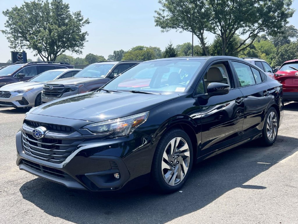 Certified 2025 Subaru Legacy Limited AWD/4WD image 4