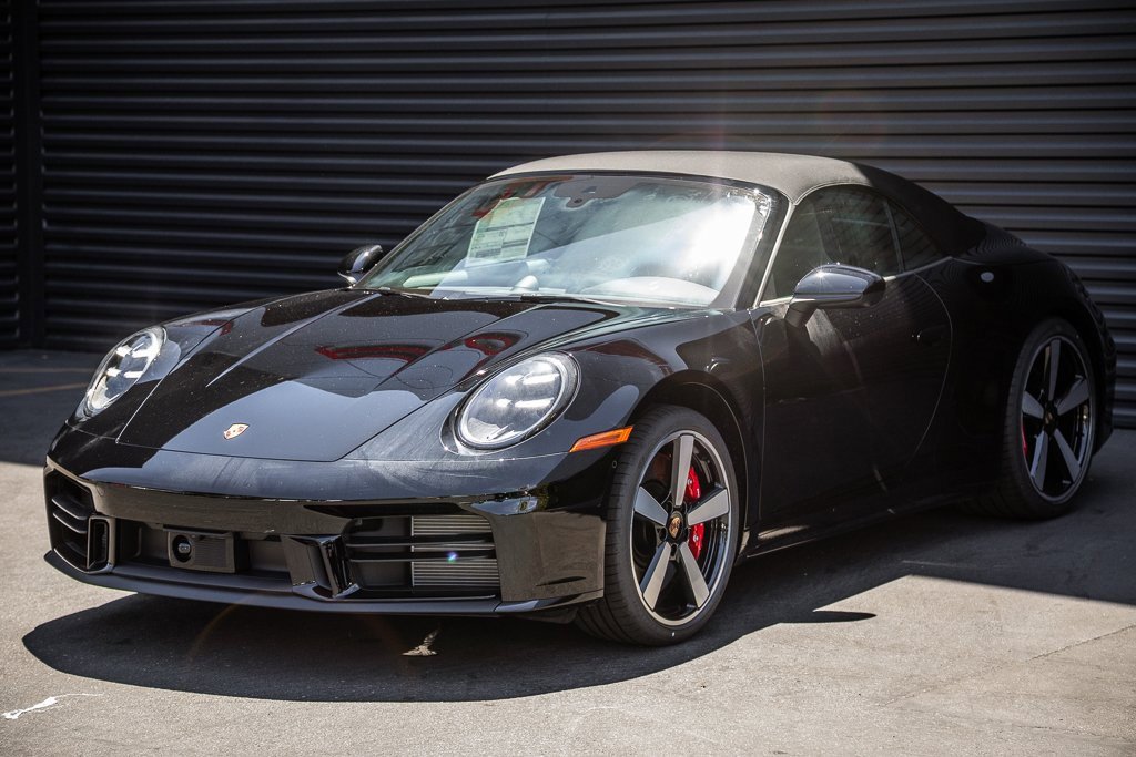 Used 2025 Porsche 911 Carrera S image 1