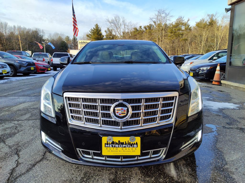 Used 2014 Cadillac XTS Luxury w/ Driver Awareness Package image 3
