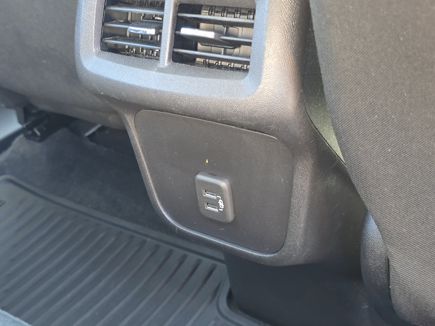 Certified 2024 Chevrolet Equinox LS FWD image 24