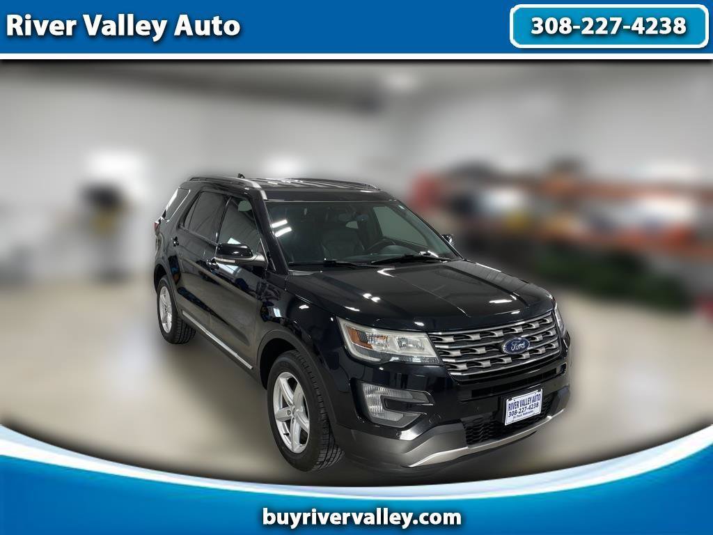 Used 2017 Ford Explorer XLT w/ Equipment Group 202A AWD/4WD video 1