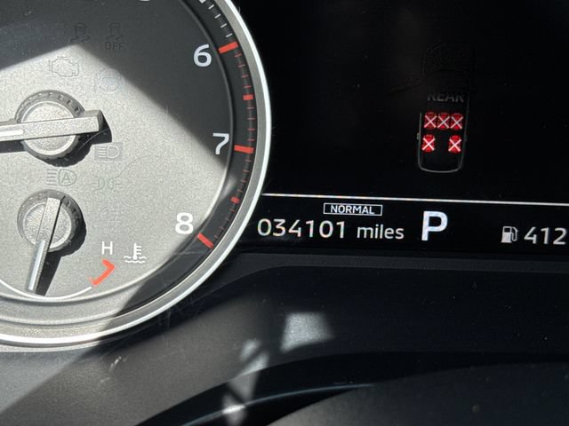 Used 2025 Mitsubishi Outlander ES AWD/4WD image 17