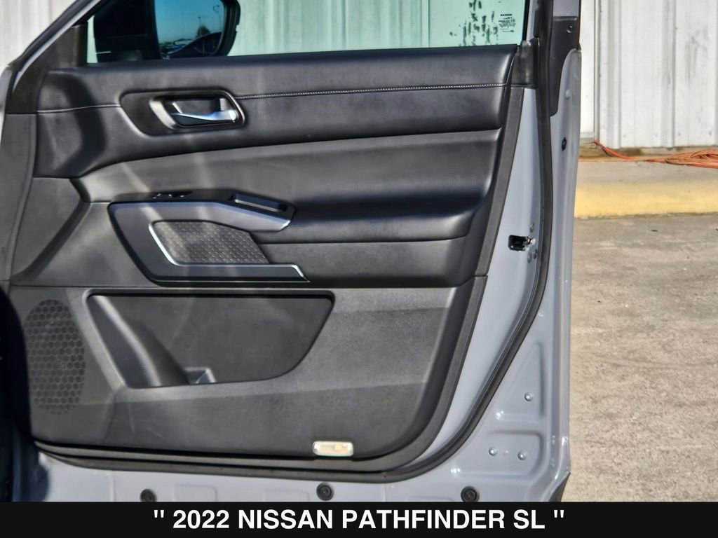 Used 2022 Nissan Pathfinder SL w/ SL Premium Package image 35