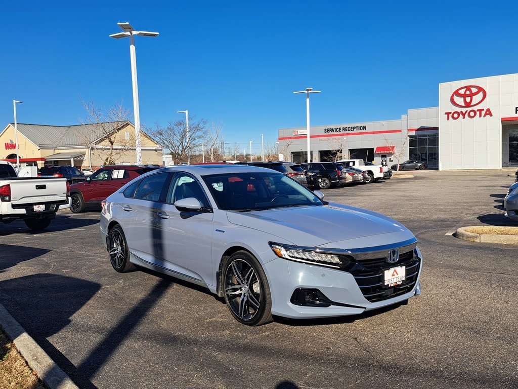 Used 2022 Honda Accord Touring image 5