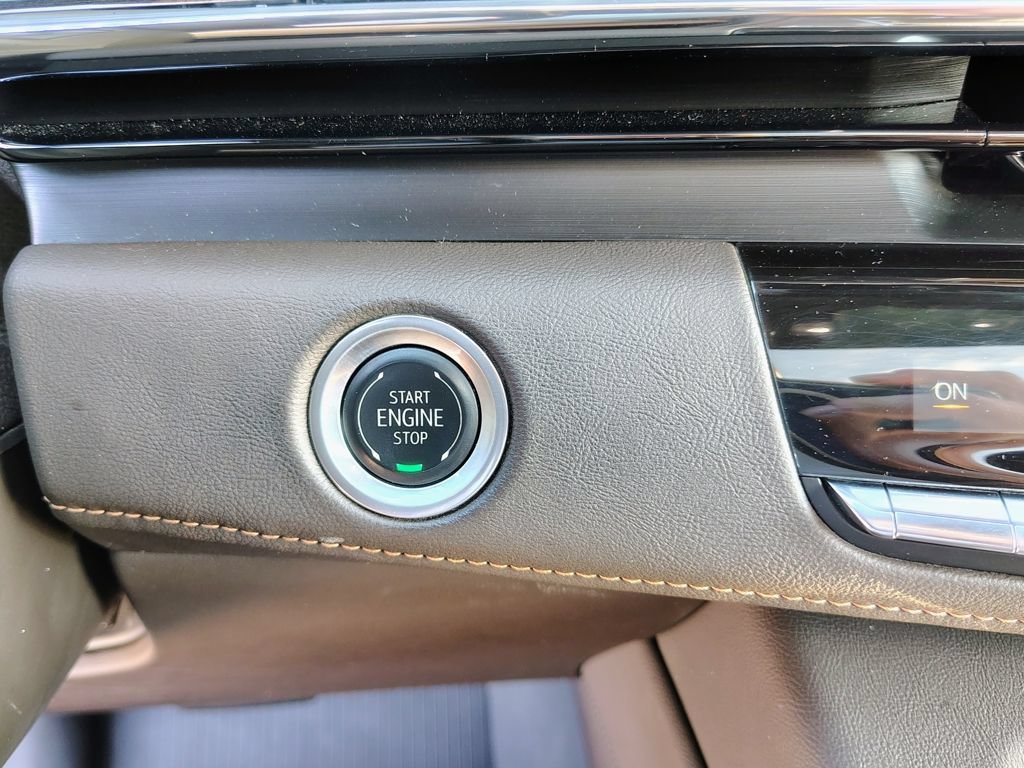 Used 2024 Cadillac Escalade Sport w/ LPO, ONYX Package AWD/4WD image 27