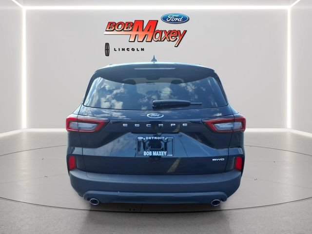 Used 2025 Ford Escape ST-Line Select AWD/4WD image 5