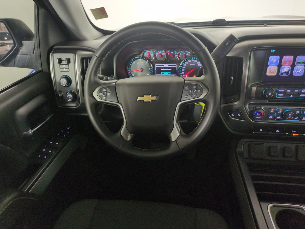 Used 2018 Chevrolet Silverado 1500 LT w/ Midnight Edition AWD/4WD image 13