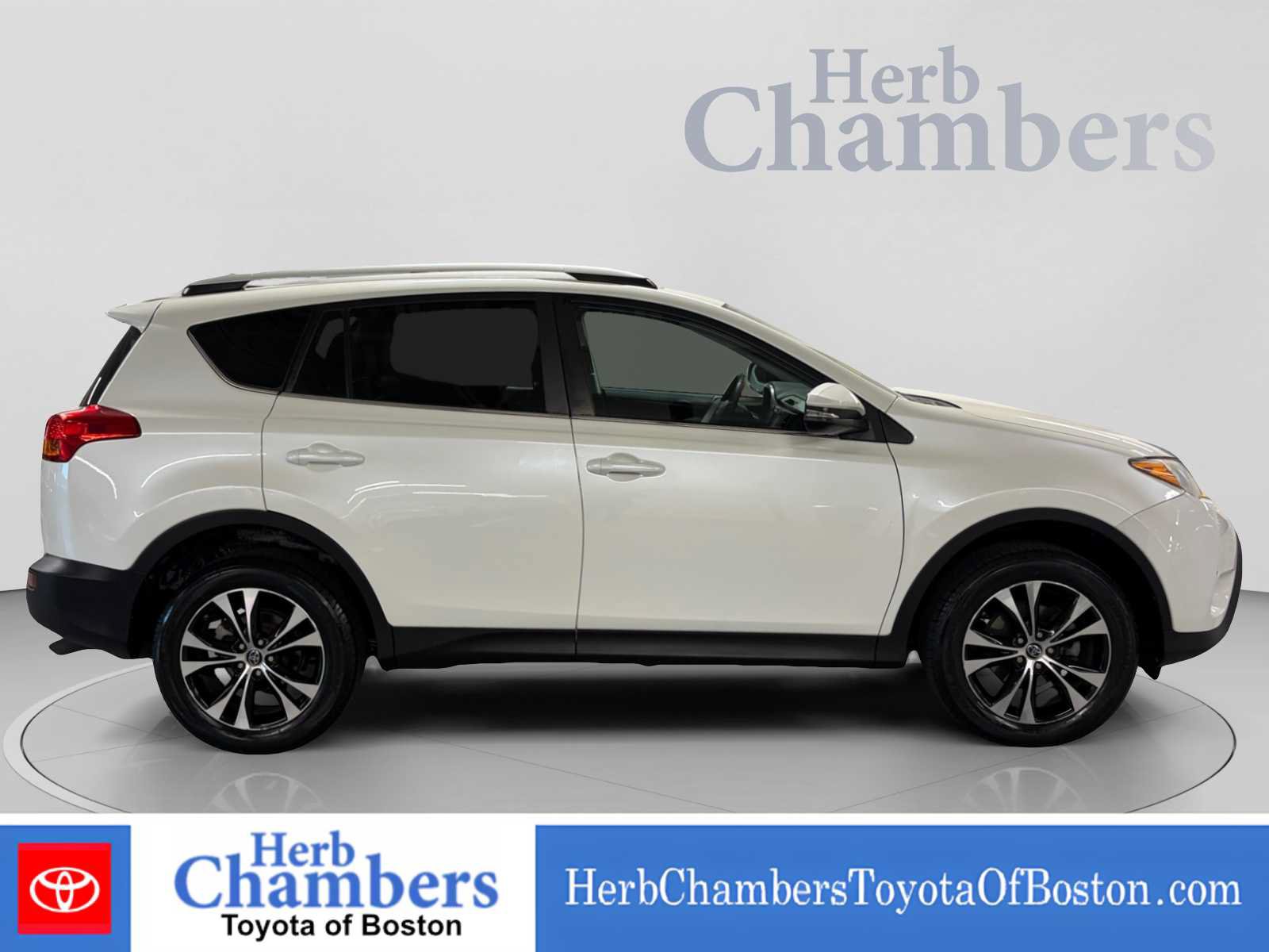 Used 2015 Toyota RAV4 Limited AWD/4WD image 11