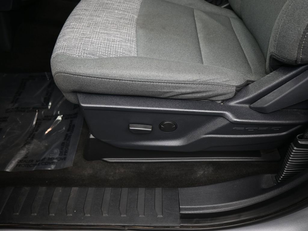 Used 2023 Ford F150 XLT image 15