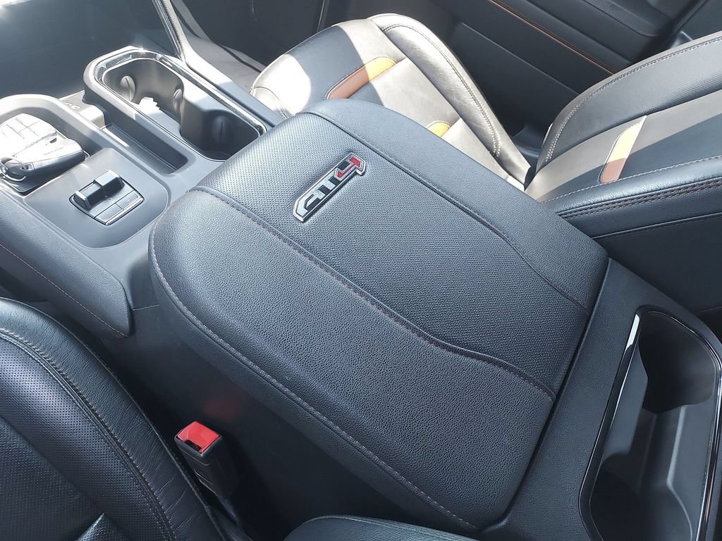 Used 2024 GMC Sierra 2500 AT4 w/ Technology Package AWD/4WD image 26
